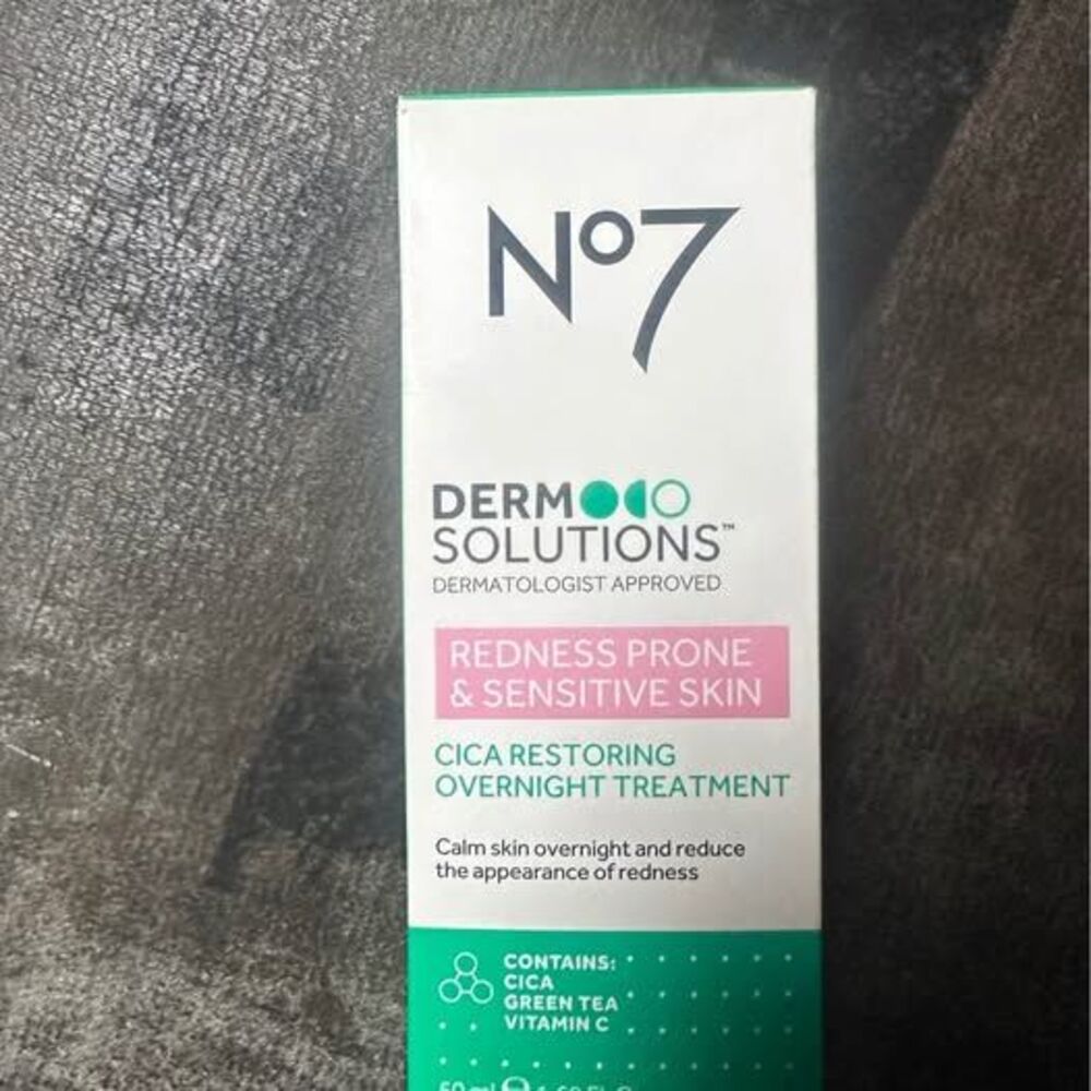 No7 Derm Solutions Cica Restoring Overnight Treatment